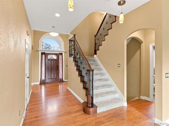 Foto del edificio - 2530 Westward Dr
