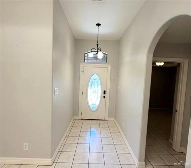 Foto del edificio - 7 Resplandor St