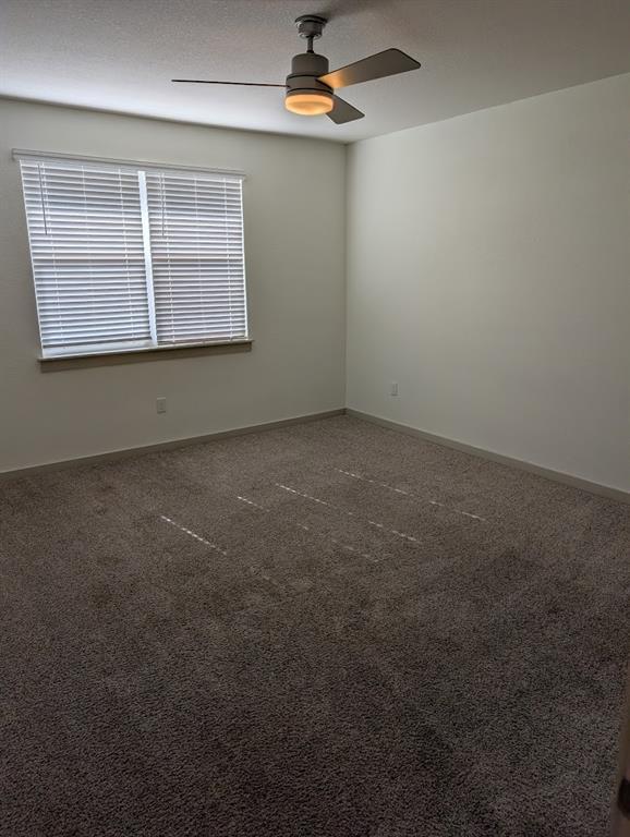 Foto del edificio - 7705 Jackson Graham Dr