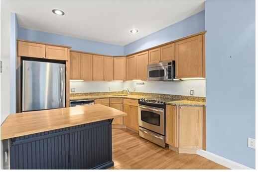 Building Photo - 468 Shawmut Ave