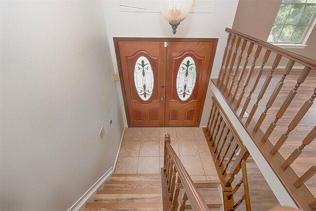 Foto del edificio - 430 Redway Ln