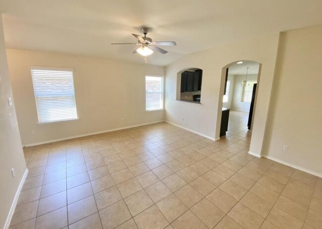 Building Photo - 4815 Birmingham Cir