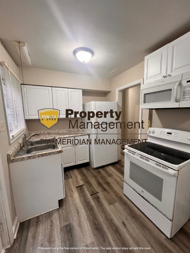 Building Photo - 50% OFF FIRST MONTH'S RENT