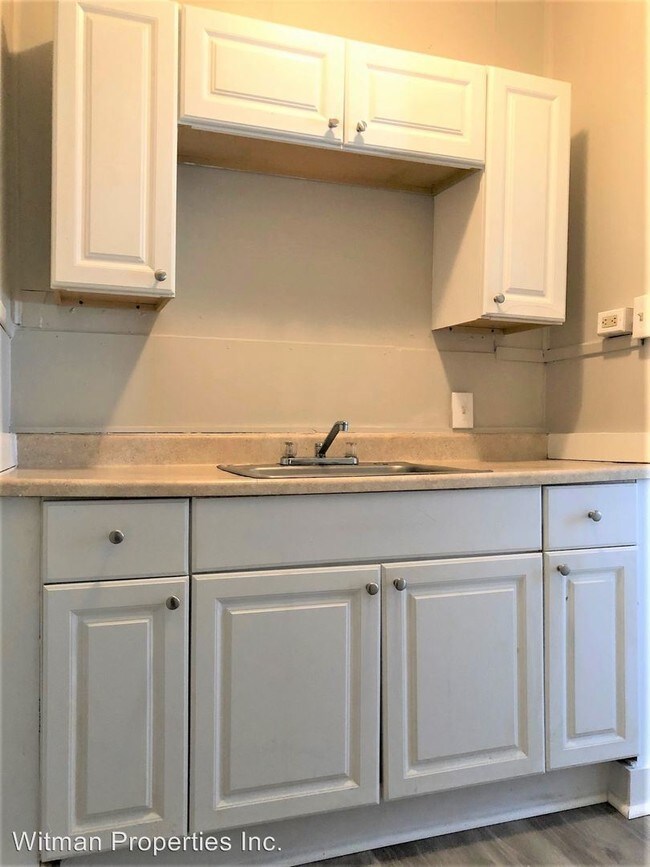 Foto del edificio - 2 br, 1 bath Apartment - 64-66 Front St.