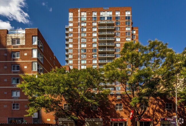 Building Photo - Grand Chelsea