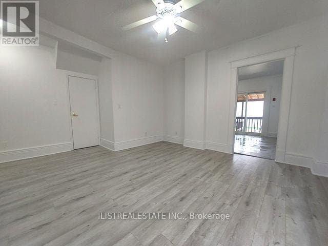 Building Photo - 2143 Gerrard St E
