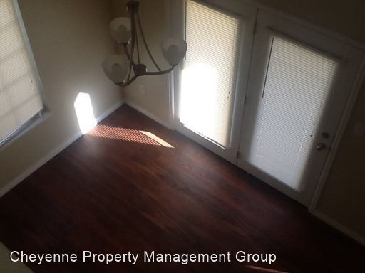Building Photo - 3 br, 2 bath House - 303 Hacienda Court