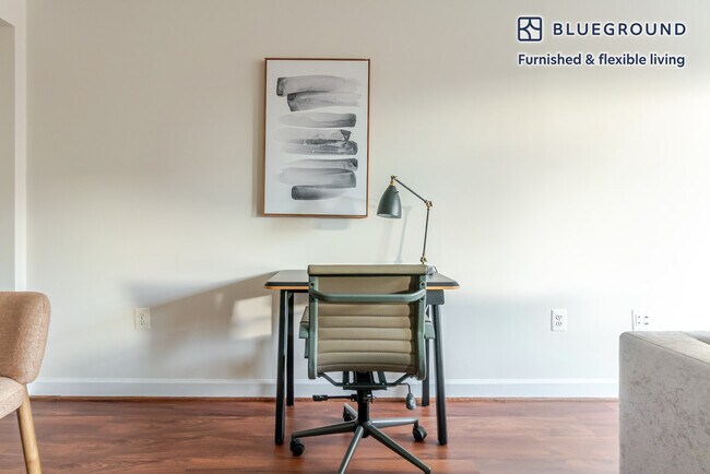 Foto del edificio - 3900 Fairfax Dr