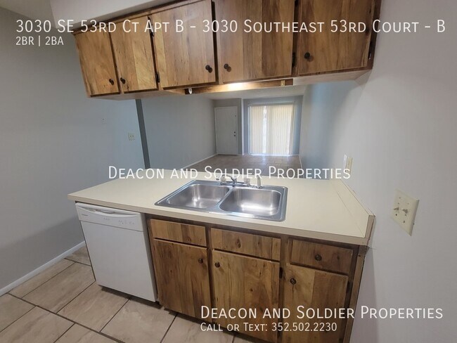 Foto del edificio - 3030 SE 53rd Ct