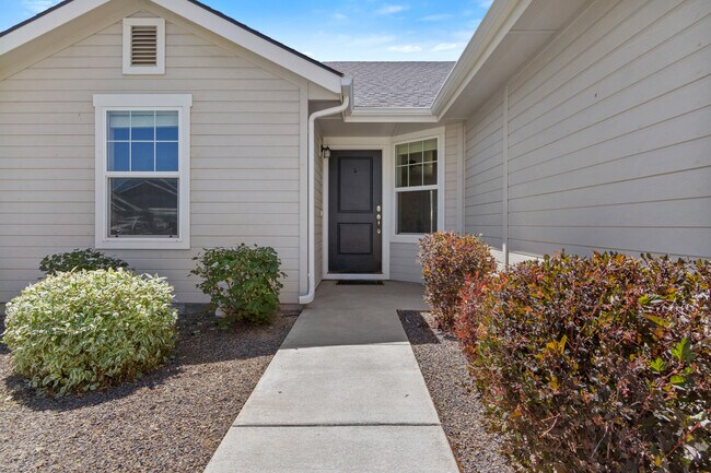Foto del edificio - 12087 W Soapstone Dr