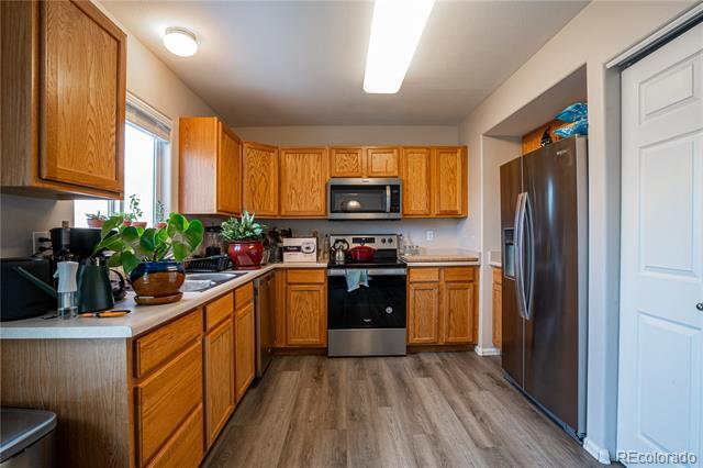 Building Photo - 384 Kitfield View