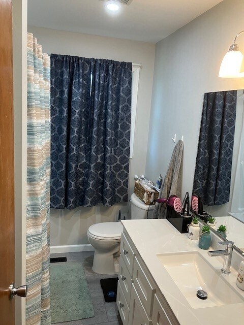 Building Photo - 708 Swifts Hwy