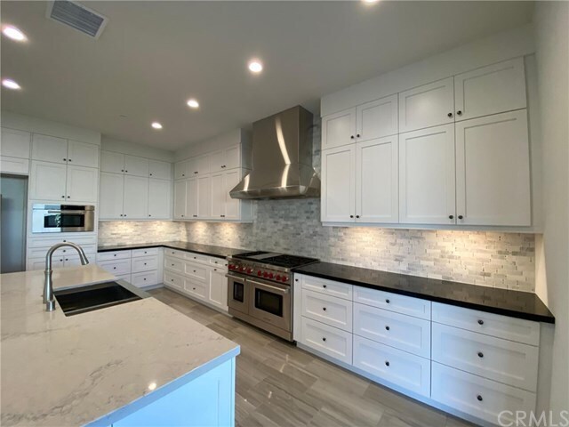 Building Photo - 58 Redshift