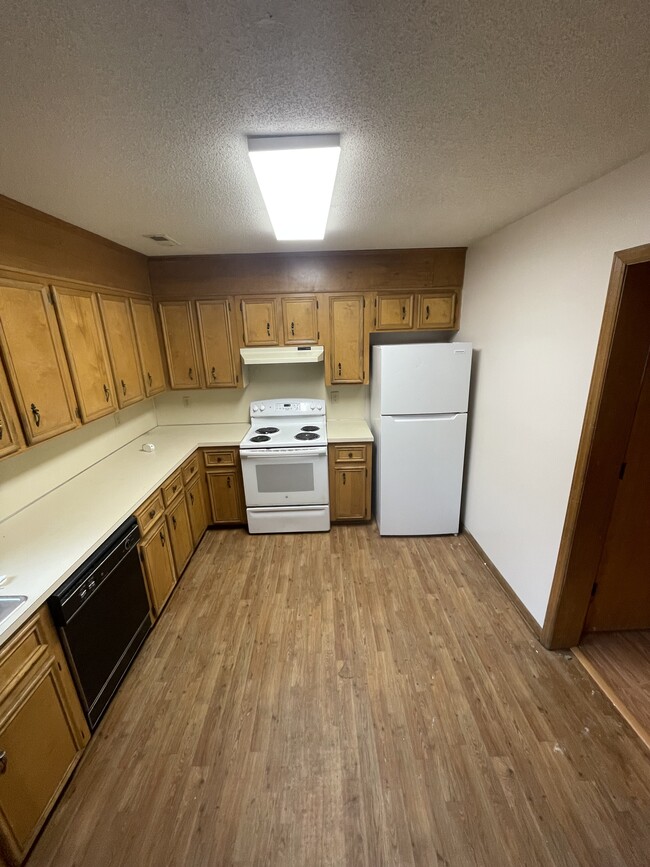 Building Photo - 1612 Bradford Ct