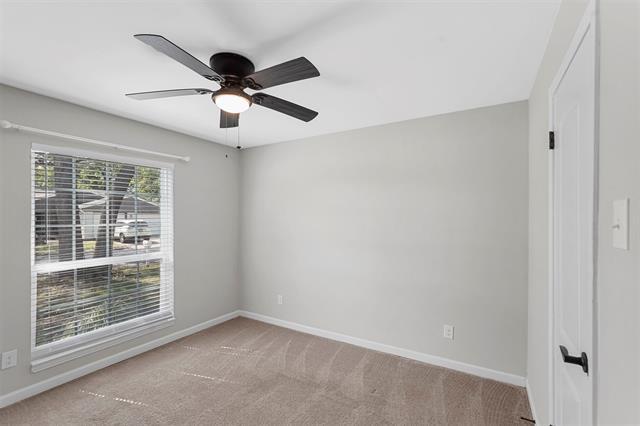 Building Photo - 15555 Leavalley Cir
