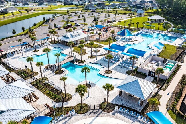 Building Photo - 121 Thistleton Wy