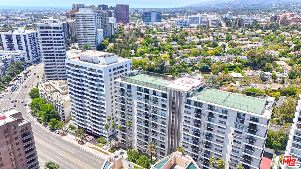 Foto principal - 10535 Wilshire Blvd