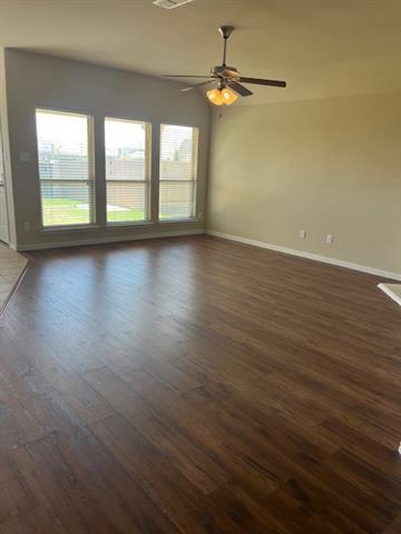 Building Photo - 917 Bird Creek Dr