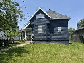 Building Photo - 1214 W Havens St