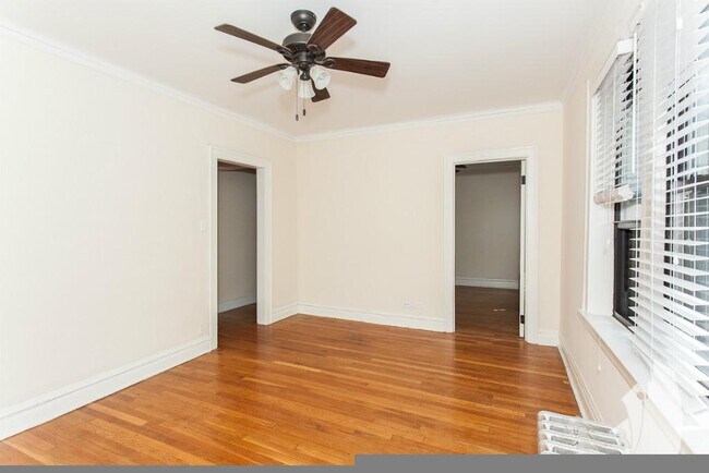 Foto del edificio - 4721 N Leavitt St