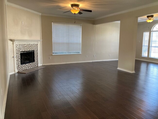 Building Photo - House For Lease in Allen