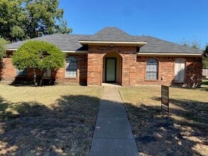 Building Photo - 7808 Slater Trail