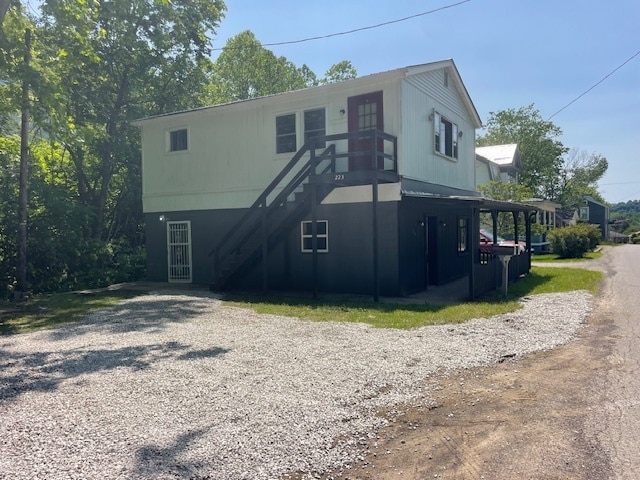 Building Photo - 223 Edgington Ln