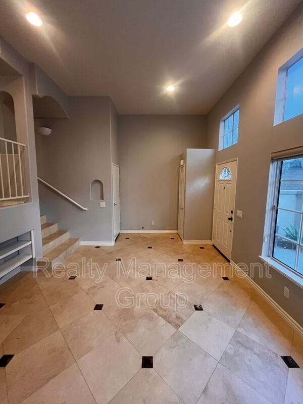 12507 El Camino Real, San Diego, CA 92130 Townhome Rentals in San