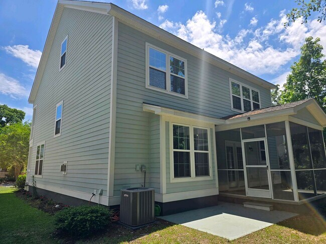 Building Photo - Spacious Elegance Meets Smart Living — 3,1...