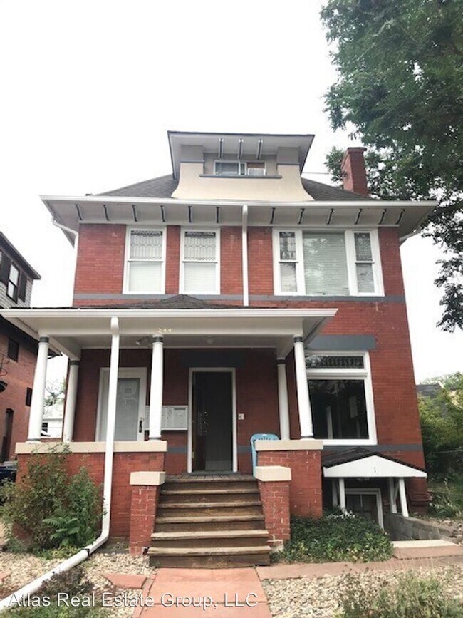 Foto del edificio - 844 N Clarkson St