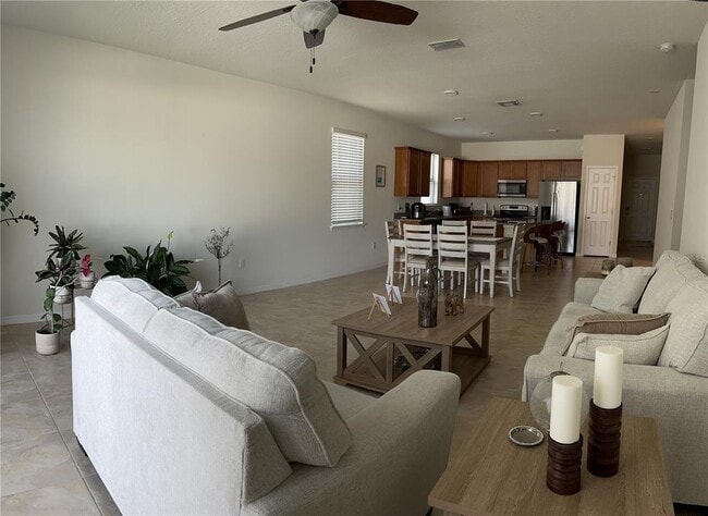 Building Photo - 538 Citrus Isle Blvd