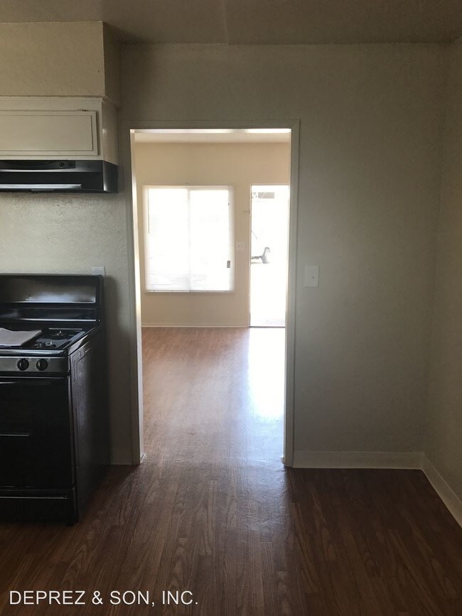 120 Iowa Ave, Riverside, CA 92507 Room for Rent in Riverside, CA