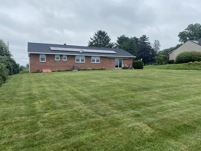 Building Photo - 2208 Forry Rd