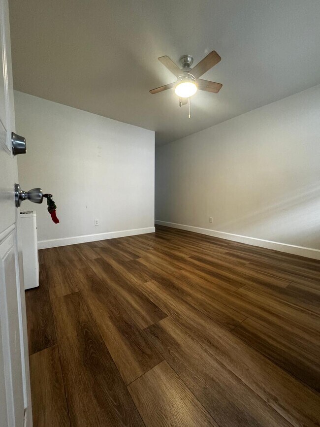 Building Photo - 8765 S San Pedro St