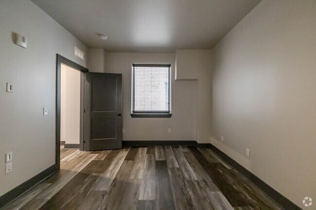 1BR, 2BA - 1400SF - Primary Bedroom - The Vibe Apartments