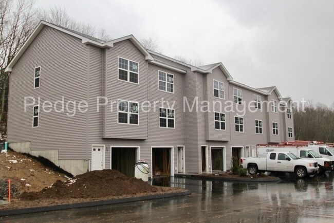 Building Photo - 807 Colonel Ledyard Hwy