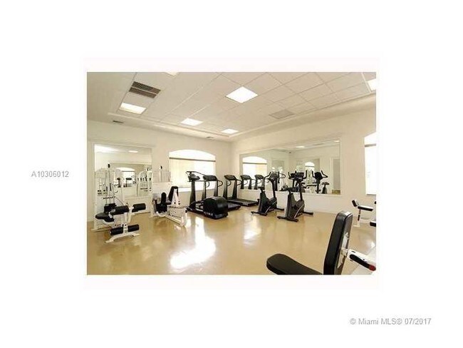 Foto del edificio - 7220 NW 114th Ave