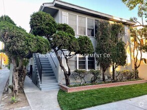 Building Photo - 1224 Bennett Ave