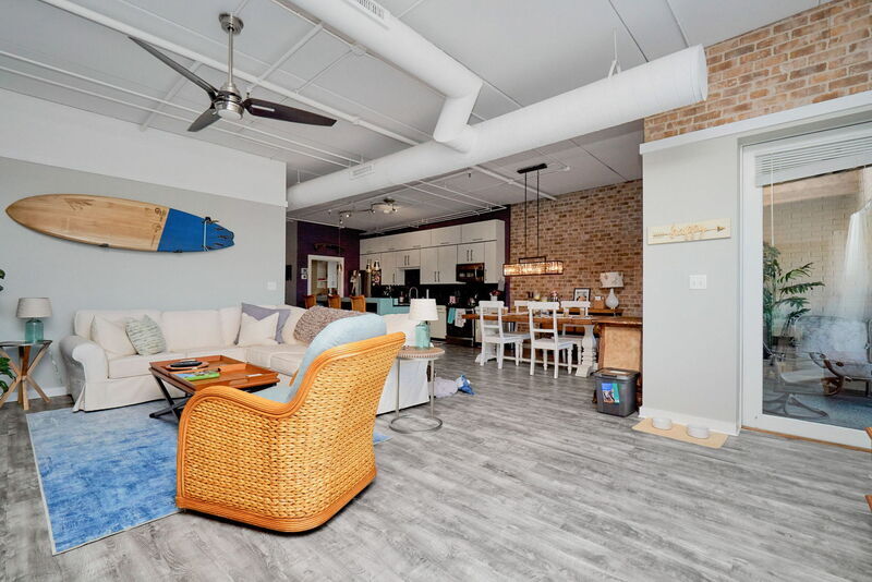 Foto principal - 2951 Baltic Ave