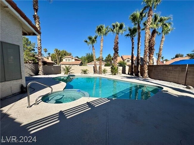 Foto del edificio - 78 Tidwell Ln