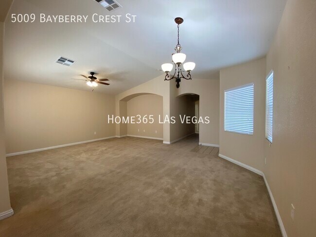 Building Photo - 5009 Bayberry Crest St