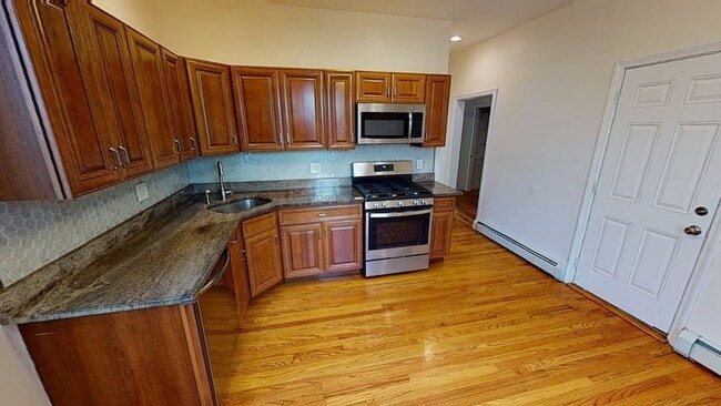 Building Photo - 55 Hazleton St