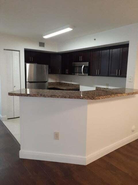 Building Photo - 4151 San Marino Blvd