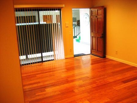 Foto del edificio - 7557 W Manchester Ave