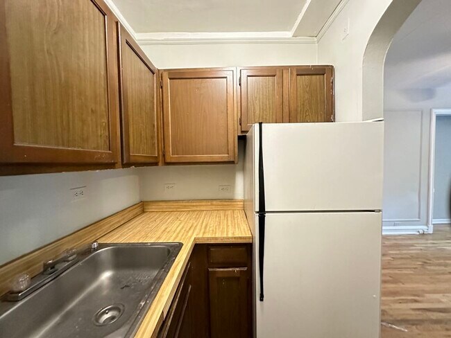 Foto del edificio - 823 W Wolfram St