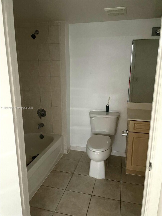 Foto del edificio - 102 SW 6th Ave