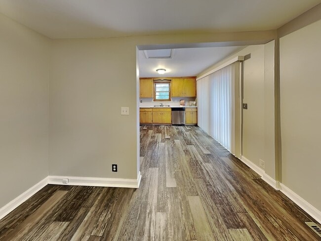 Foto del edificio - 5789 Sunset Rd