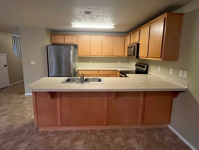 Foto del edificio - 3 bdrm/2.1 bath Duplex for Rent in Harrisburg