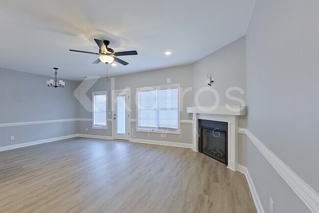 Foto del edificio - 3717 Oak Leaf Wy