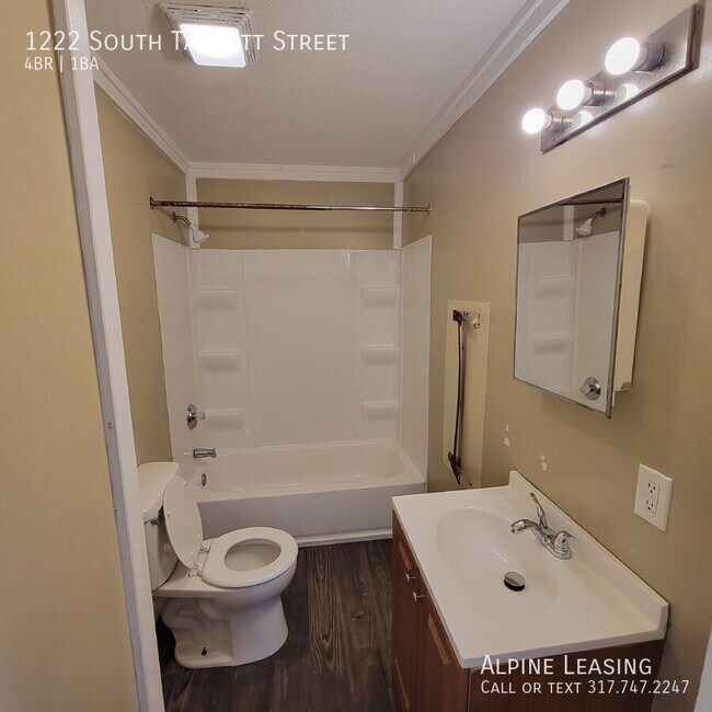 Foto del edificio - 1222 S Talbott St